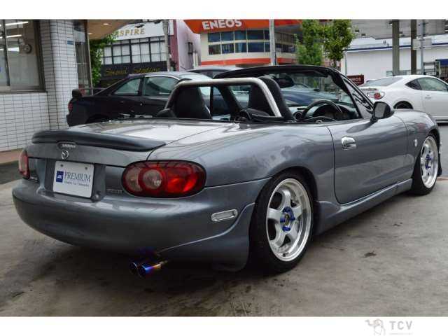 2004 Mazda Roadster