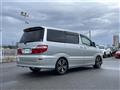 2004 Toyota Alphard