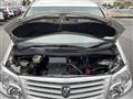 2004 Toyota Alphard