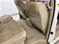 2004 Toyota Alphard