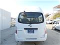 2005 Nissan Caravan Bus