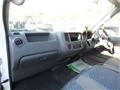 2005 Nissan Caravan Bus