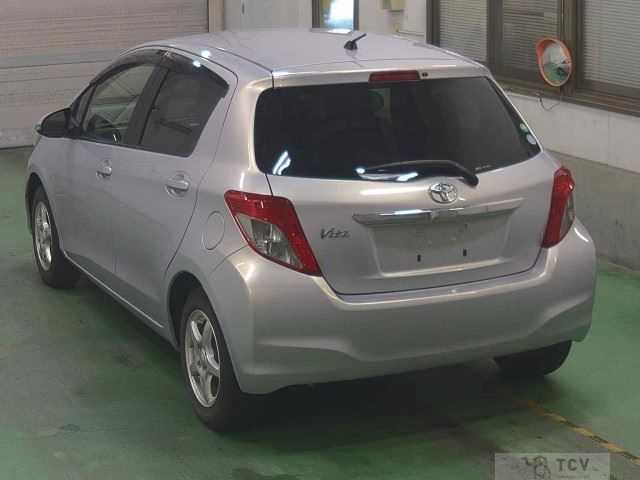 2012 Toyota Vitz