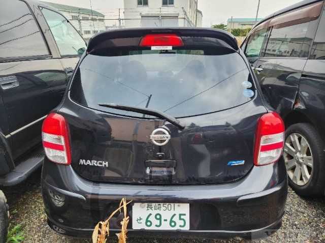 2010 Nissan March