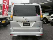 2012 Nissan Serena