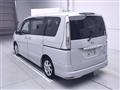 2013 Nissan Serena