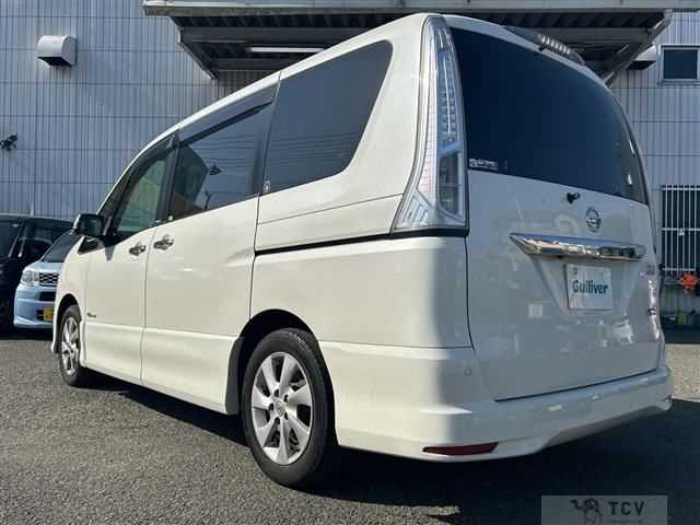 2013 Nissan Serena