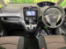 2015 Nissan Serena