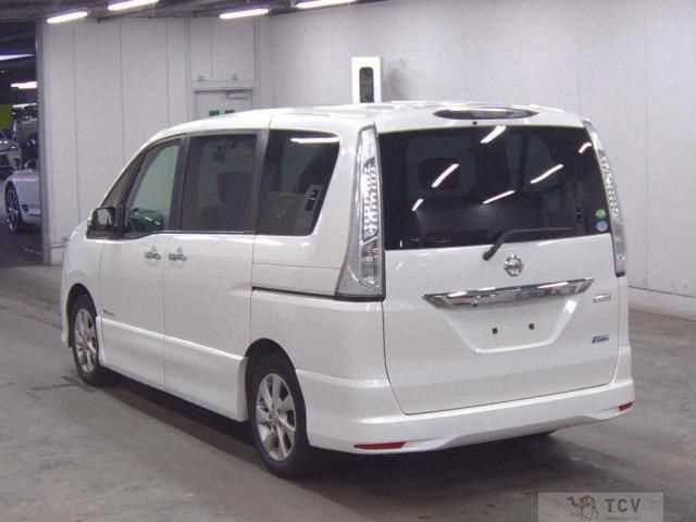 2013 Nissan Serena