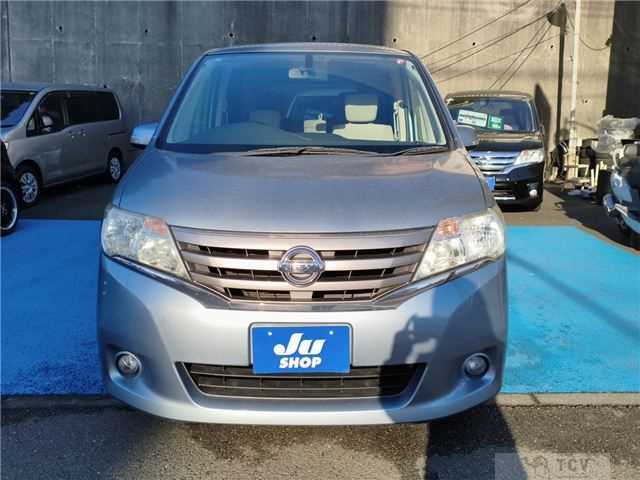 2012 Nissan Serena