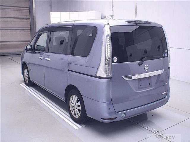 2012 Nissan Serena