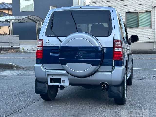 2011 Mitsubishi Pajero Mini