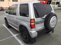 2002 Mitsubishi Pajero Mini