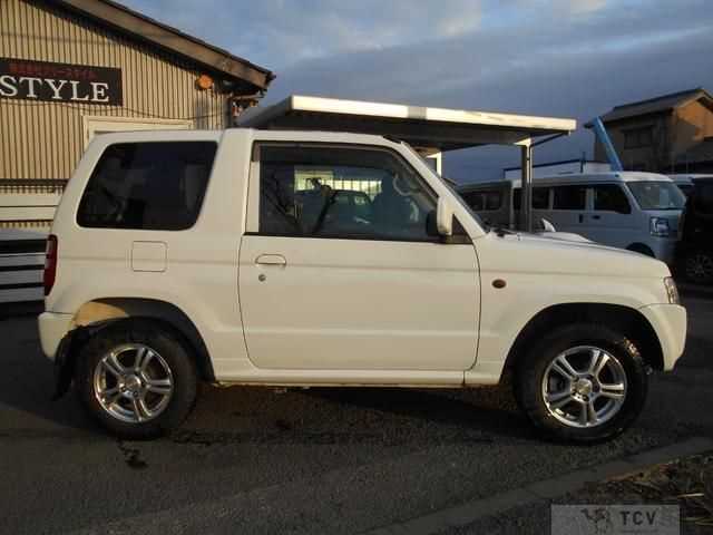 2008 Mitsubishi Pajero Mini