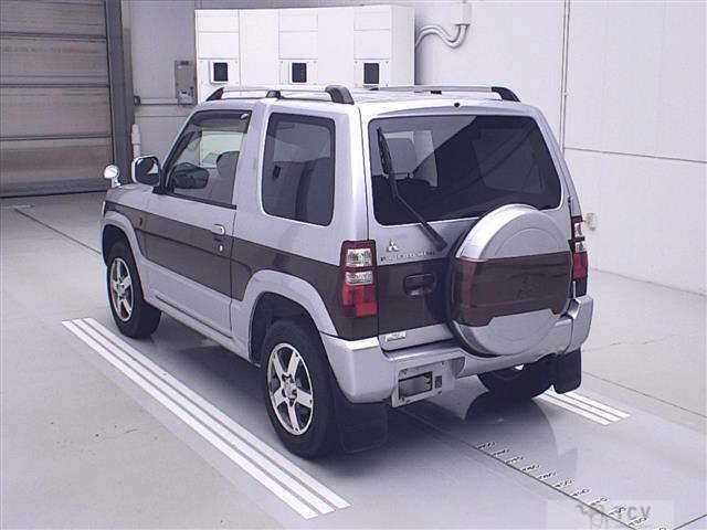 2012 Mitsubishi Pajero Mini