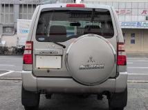 2006 Mitsubishi Pajero Mini