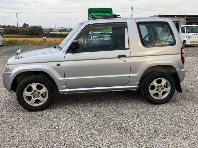2010 Mitsubishi Pajero Mini