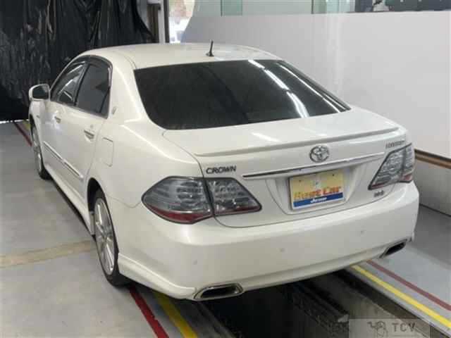 2008 Toyota Crown Hybrid