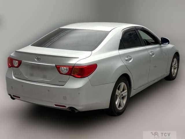 2011 Toyota Mark X