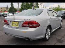 2009 Toyota Crown