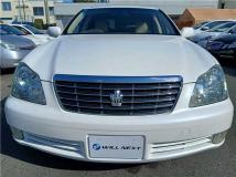 2005 Toyota Crown