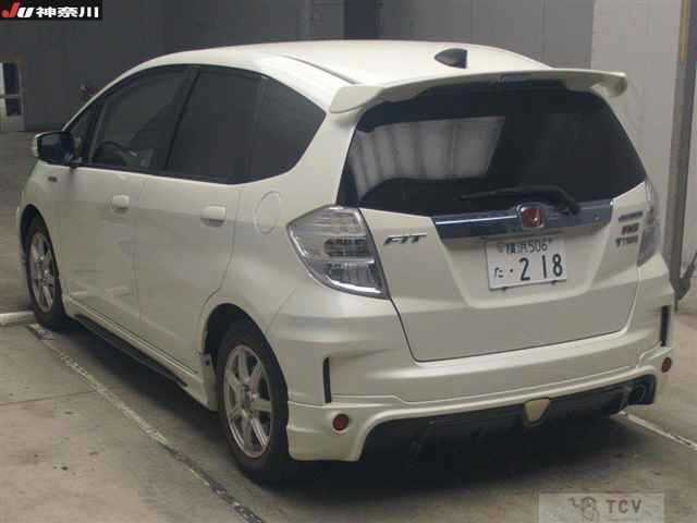 2013 Honda Fit Hybrid