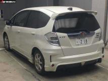 2013 Honda Fit Hybrid