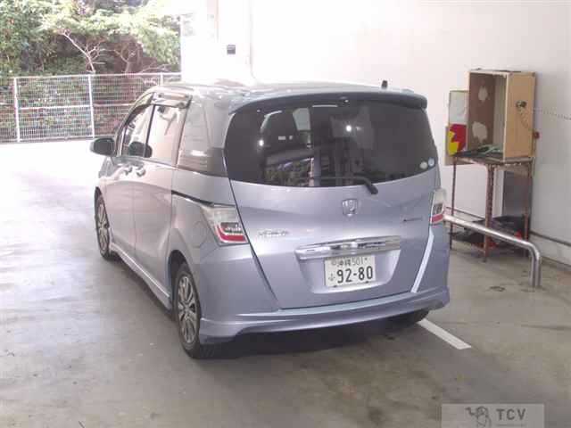 2011 Honda Freed Spike