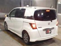 2013 Honda Freed Spike