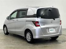 2011 Honda Freed Spike