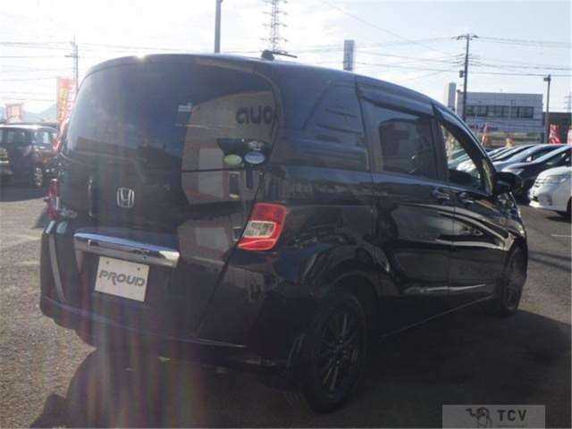 2010 Honda Freed Spike