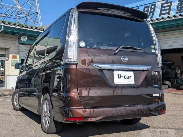 2015 Nissan Serena