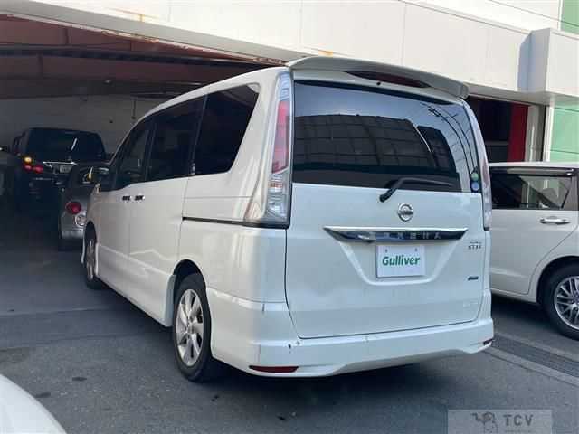 2012 Nissan Serena