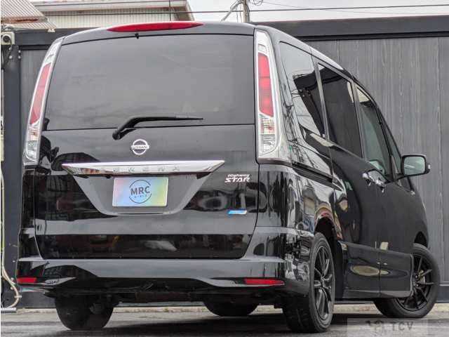 2010 Nissan Serena