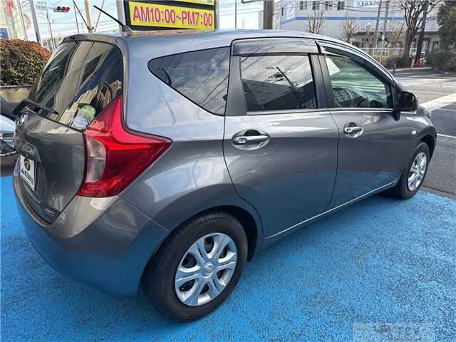 2012 Nissan Note