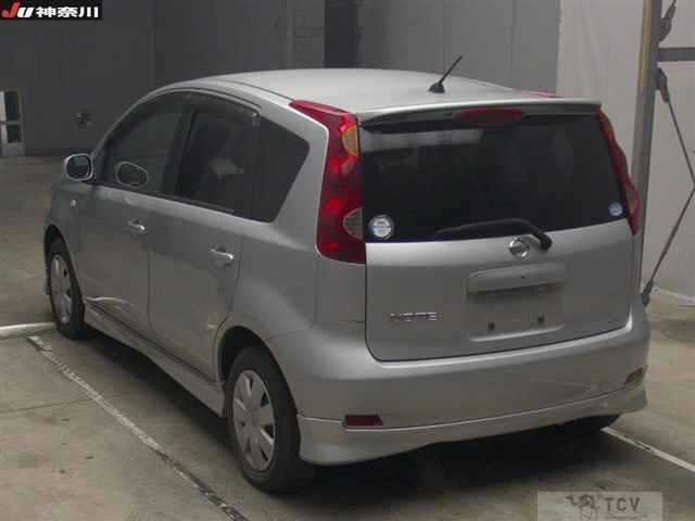 2011 Nissan Note