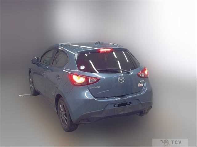 2014 Mazda Demio
