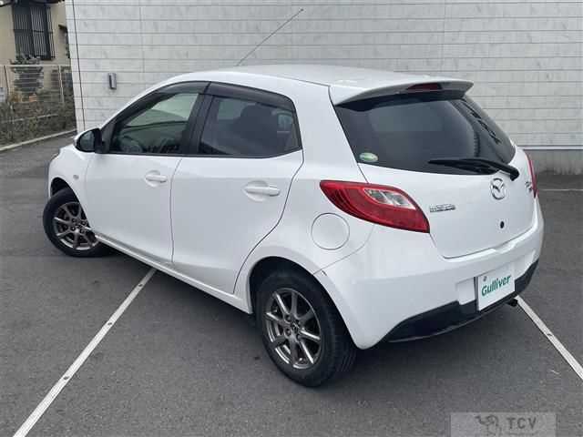 2013 Mazda Demio