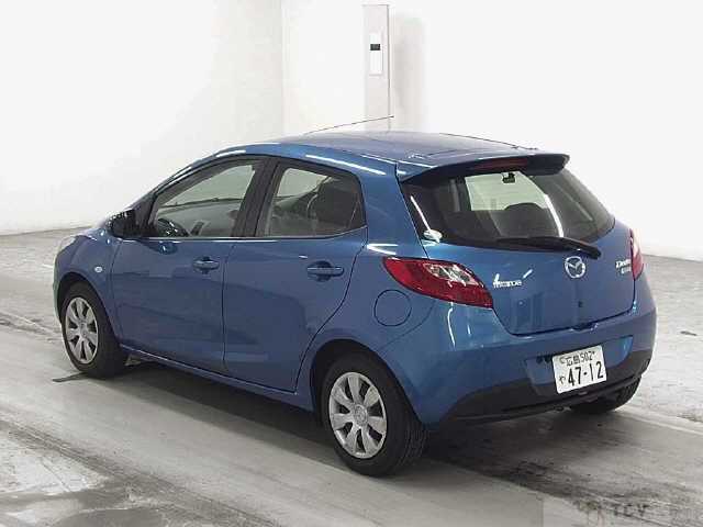 2013 Mazda Demio