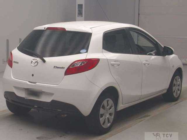 2011 Mazda Demio