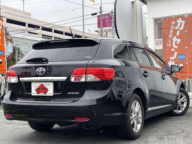 2014 Toyota Avensis Wagon