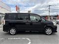2007 Toyota Noah