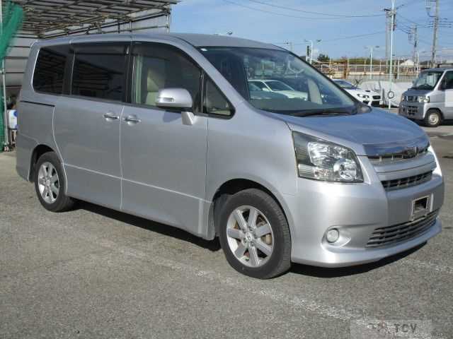 2008 Toyota Noah