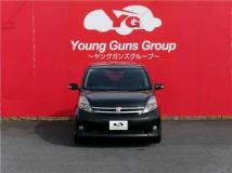 2010 Toyota Isis