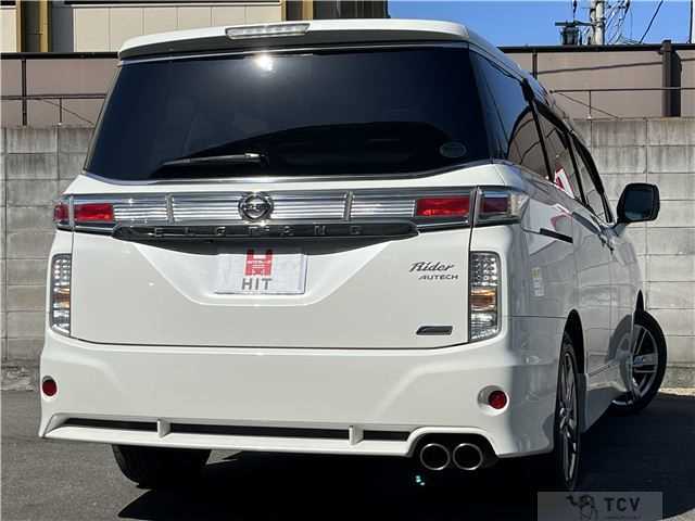 2011 Nissan Elgrand