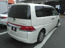 2006 Honda Step WGN