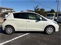 2013 Toyota Vitz