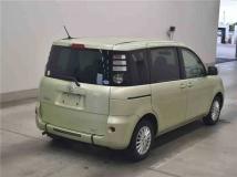 2010 Toyota Sienta