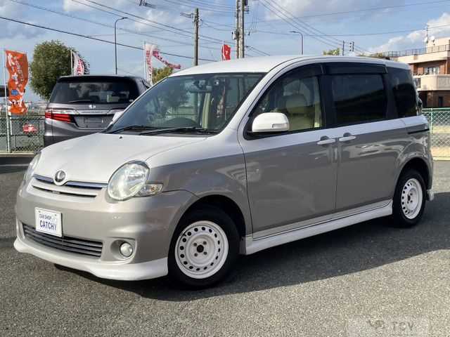 2009 Toyota Sienta