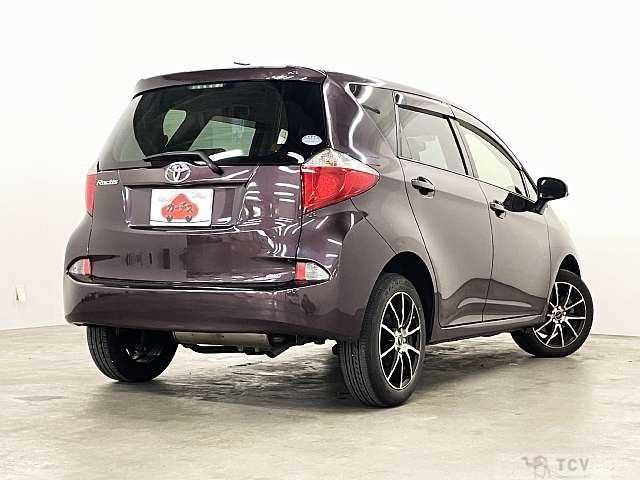 2013 Toyota Ractis
